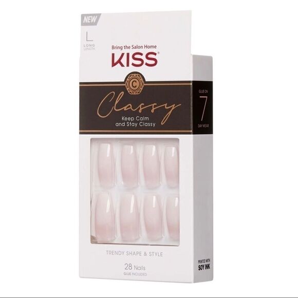 KISS Classy Nails Set. - Picture 3 of 4